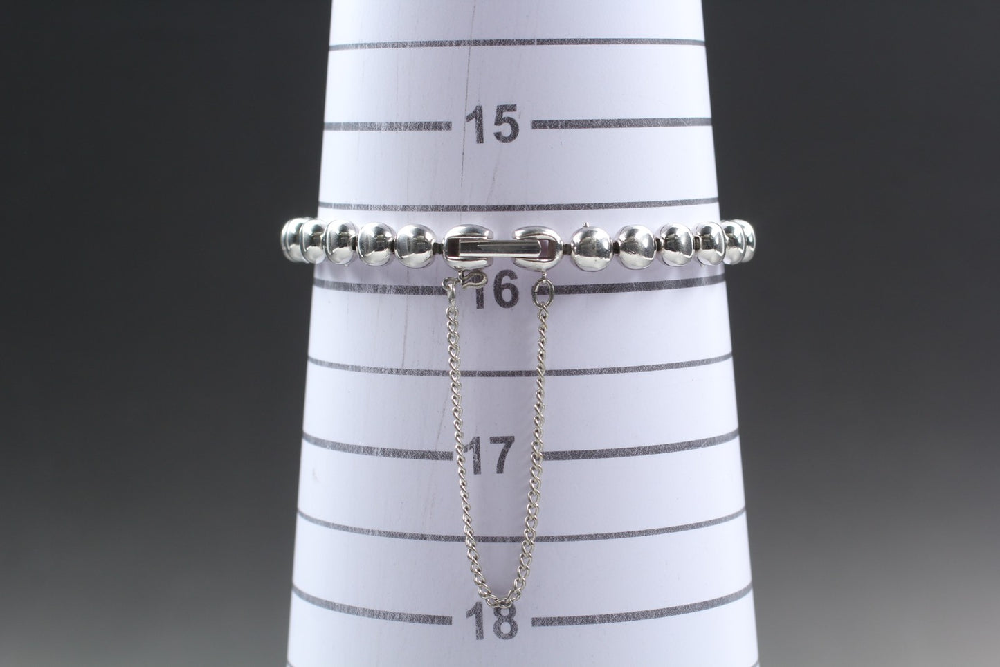 Vtg.1984 / N MINT SEIKO Tisse 1E20-0070 15mm Silver Quartz Woman's Watch JAPAN
