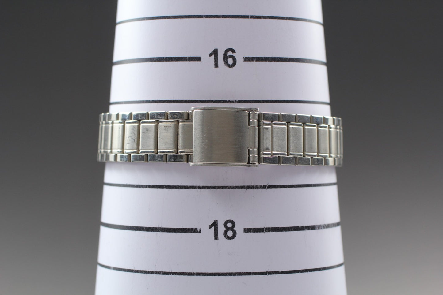 Near MINT Vintage 1984 SEIKO SPIRIT 7N01-6A80 Quartz Ladies Watch From JAPAN