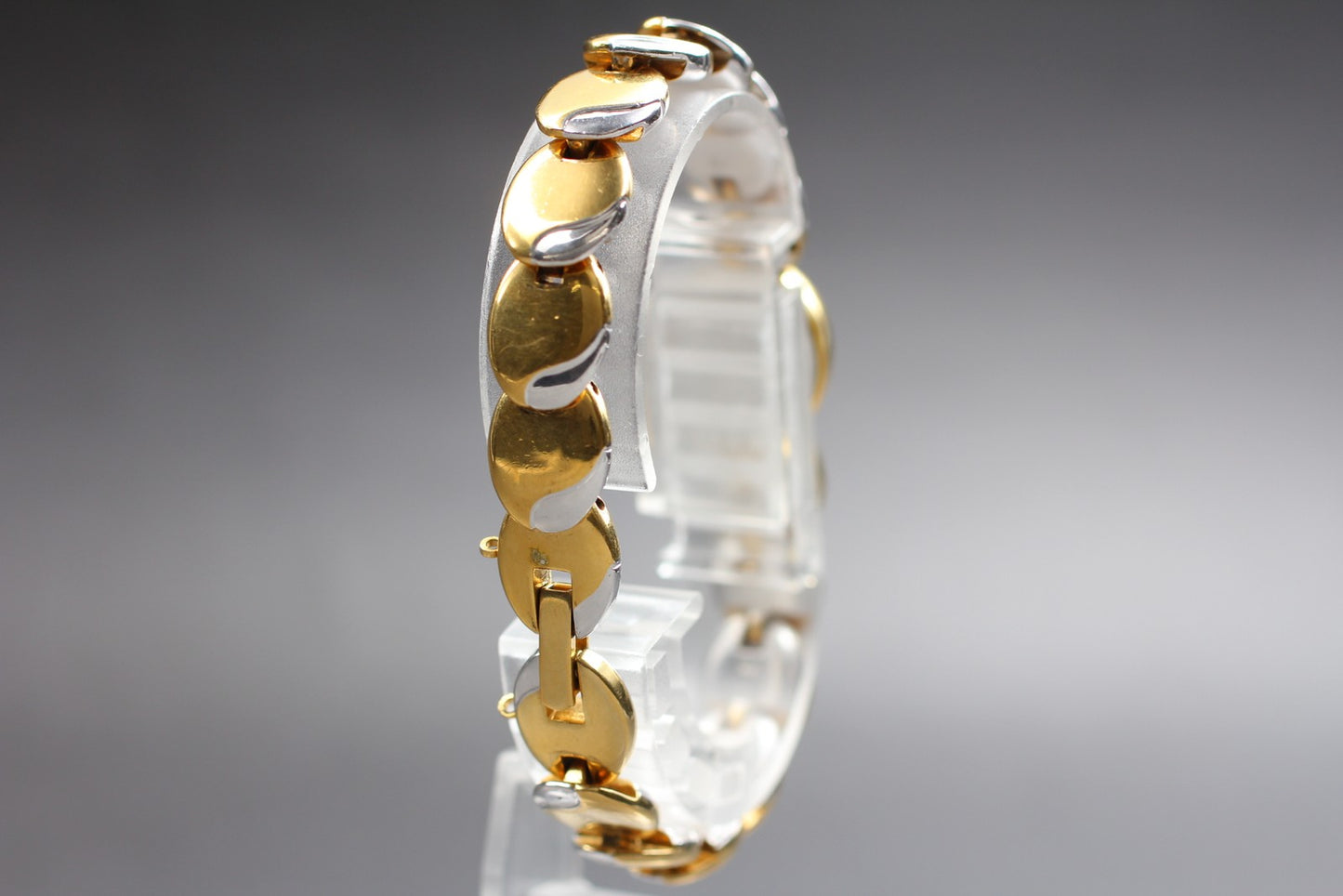 1985年製 [ほぼ新品] セイコー 1E20-5590 ゴールドブレスレット クォーツ レディース腕時計 日本製