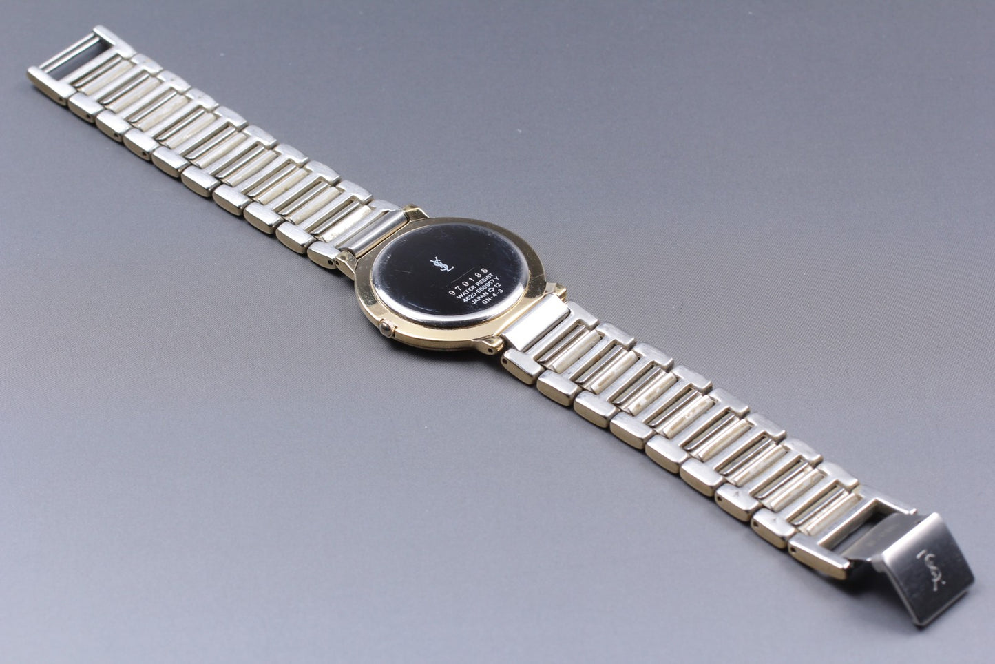 Vtg. [N MINT] Yves Saint Laurent 4620-E62267 32mm Gold Quartz Men's Watch JAPAN