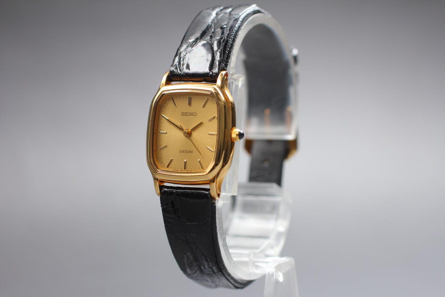 Vtg.1985 [N MINT] SEIKO Exceline 3F31-5A20 Tank Gold Quartz Ladies Watch JAPAN