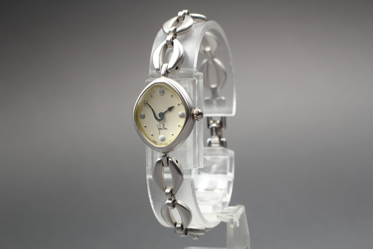 Vtg. 1996 [N MINT] Seiko Sybilla Y150-5020 Bracelet Quartz Ladies Watch JAPAN