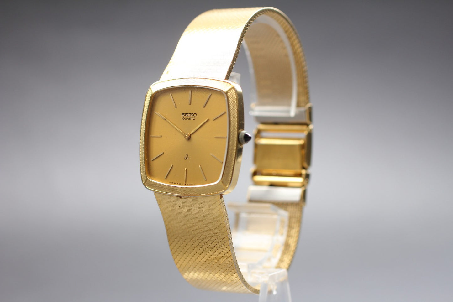 Vtg.1990 [N MINT] Seiko Dolce 5930-5250 Gold Bracelet Quartz Men's Watch JAPAN