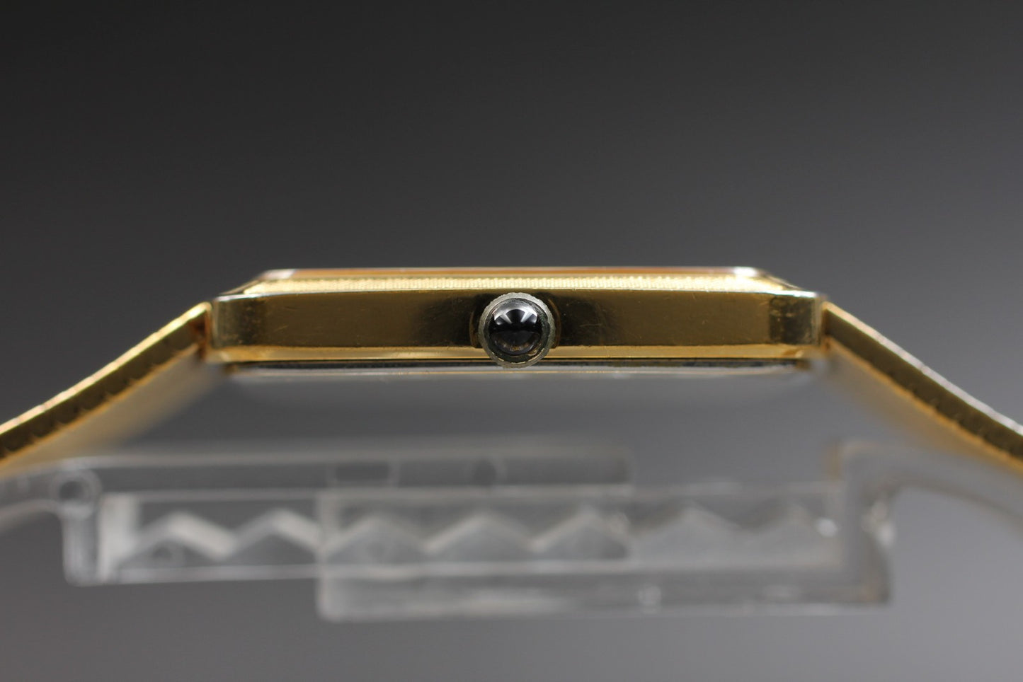 Vtg.1990 [N MINT] Seiko Dolce 5930-5250 Gold Bracelet Quartz Men's Watch JAPAN