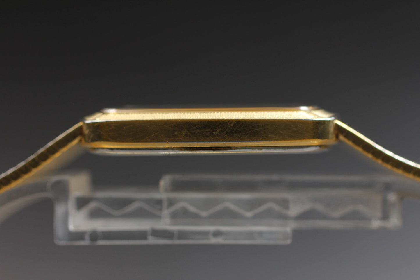 Vtg.1990 [N MINT] Seiko Dolce 5930-5250 Gold Bracelet Quartz Men's Watch JAPAN