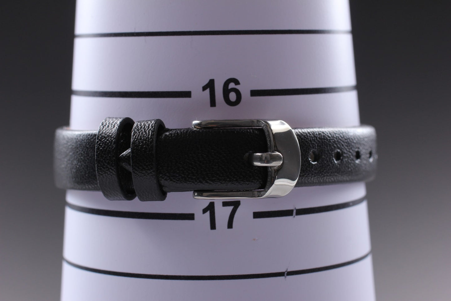 Vtg. 1988 [N MINT / New Batt] SEIKO 1221-0220 23mm Quartz Ladies Watch JAPAN