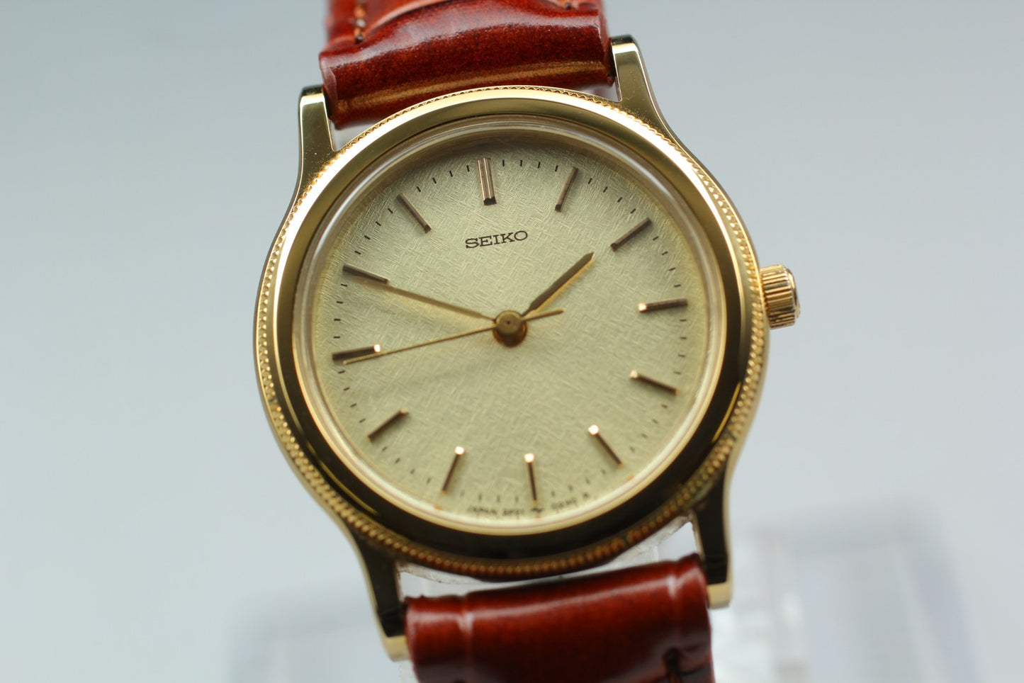 Vintage 1996 [N MINT / New Batt] SEIKO 2P21-0070 Quartz Ladies Watch From JAPAN