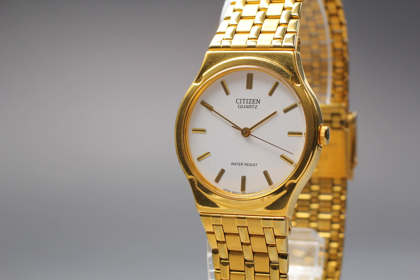 Vintage 1987 [N MINT / New Batt] CITIZEN 1030-K10352 Quartz Men's Watch JAPAN