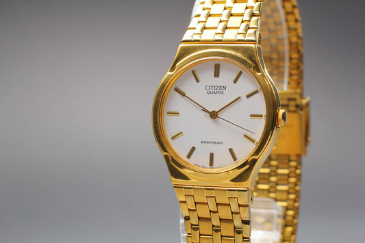 Vintage 1987 [N MINT / New Batt] CITIZEN 1030-K10352 Quartz Men's Watch JAPAN