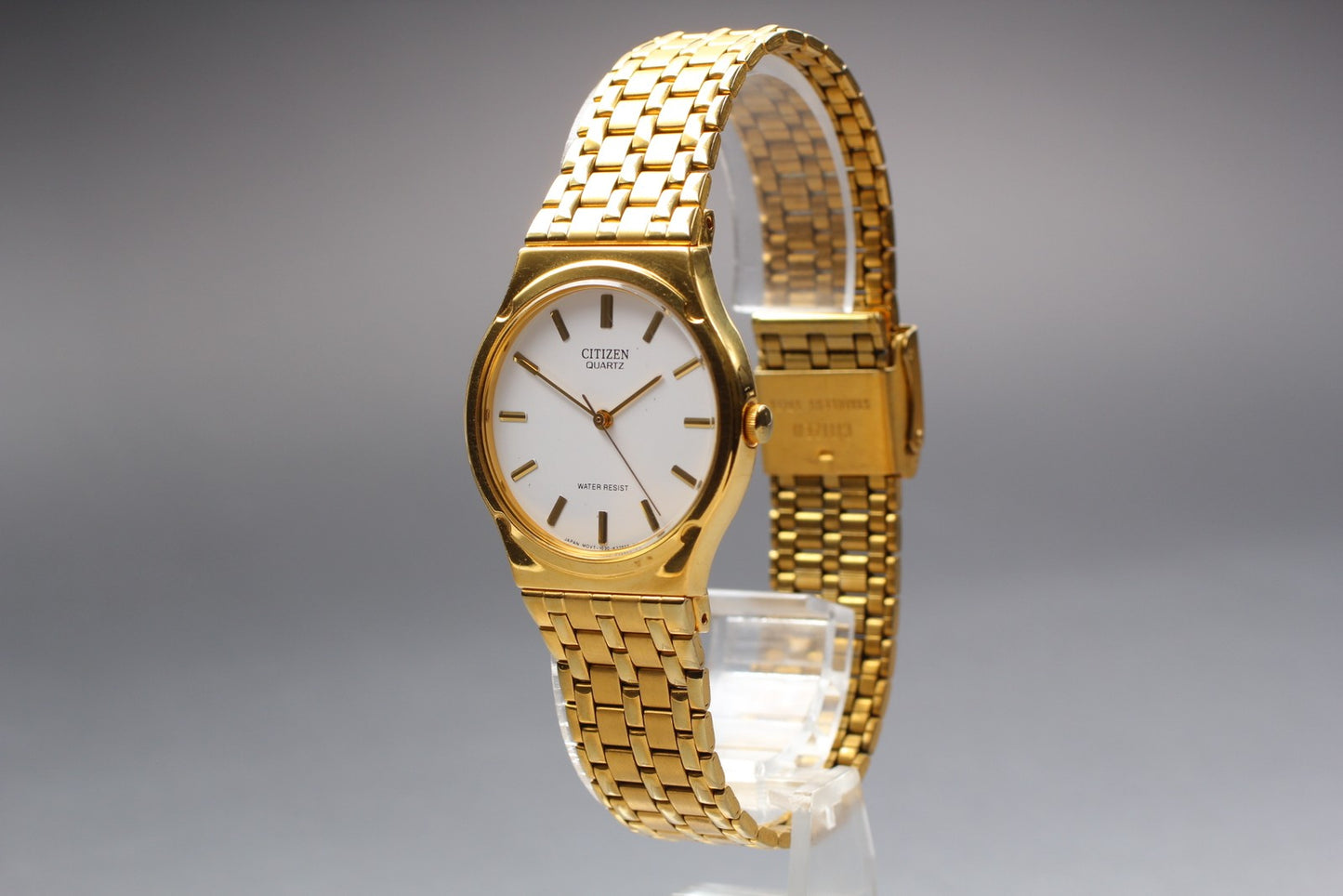 Vintage 1987 [N MINT / New Batt] CITIZEN 1030-K10352 Quartz Men's Watch JAPAN