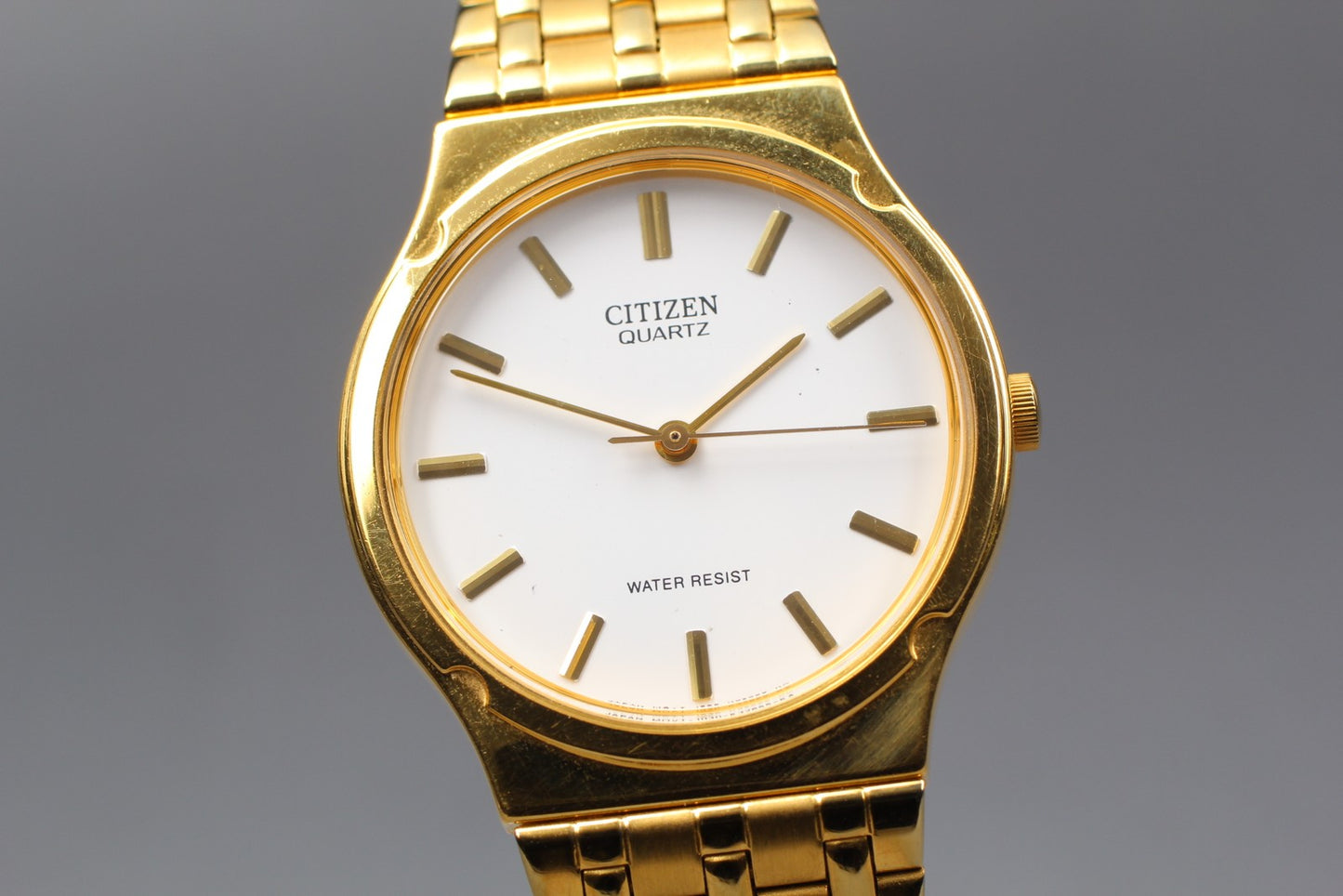 Vintage 1987 [N MINT / New Batt] CITIZEN 1030-K10352 Quartz Men's Watch JAPAN