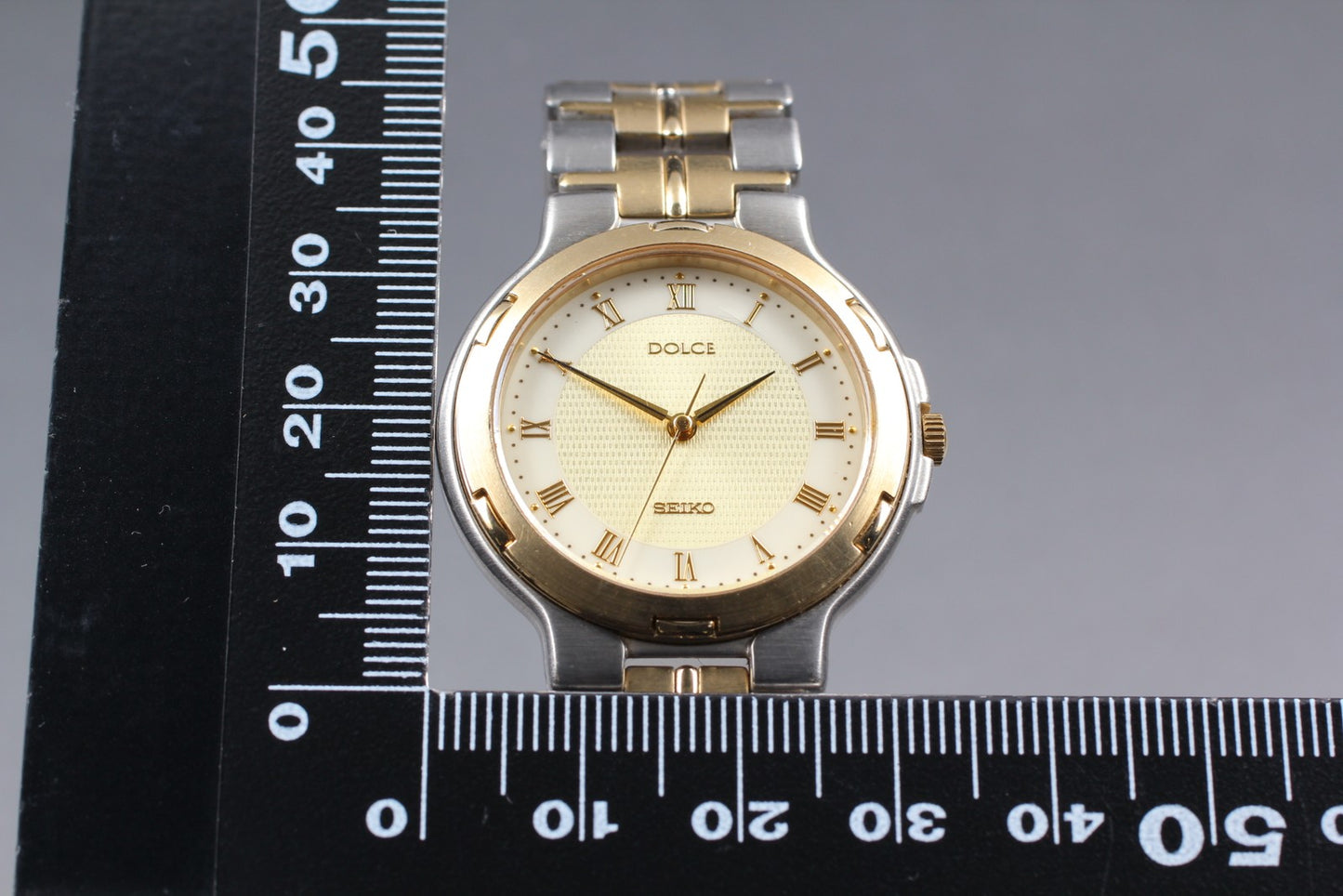 Vintage 1992 N MINT / New Batt SEIKO DOLCE 5E31-6D40 Quartz Unisex Watch JAPAN