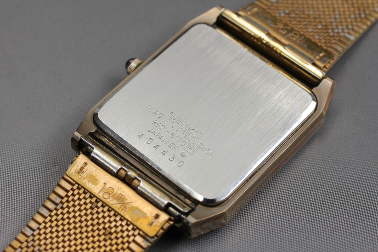 Vintage 1984 [Exc+5] SEIKO Dolce 9521-5170 Gold Dial Quartz Men’s Watch JAPAN