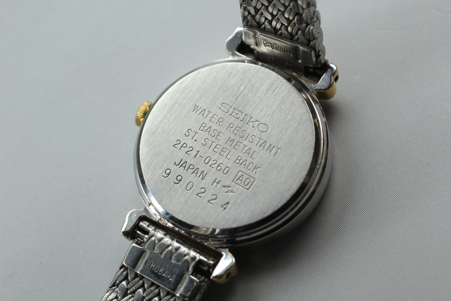 Vintage 1989 [Exc+5] SEIKO Bracelet 2P21-0260 White Roman 21mm Qz Ladies Watch