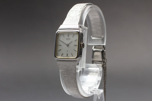 Vintage 1989 [Near MINT] NewBattery Seiko 1400-5830 Silver Bracelet Quartz JAPAN