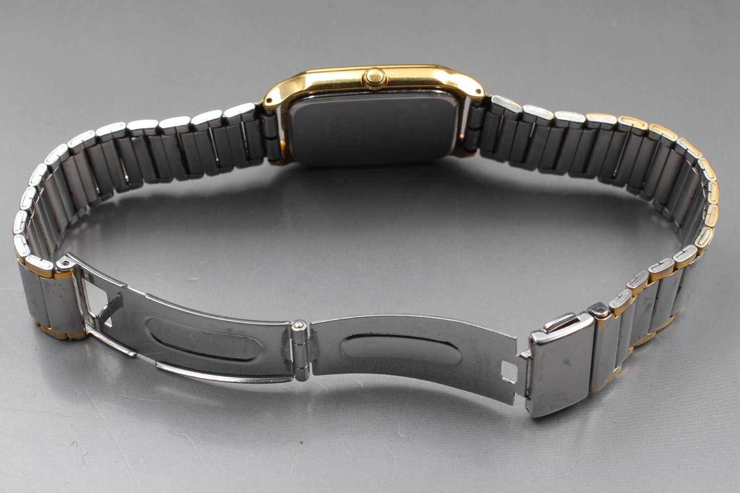 Vintage 1990 [Near MINT]SEIKO Spirit 5E31-5B50 HAQ Tank Quartz Mens Watch JAPAN