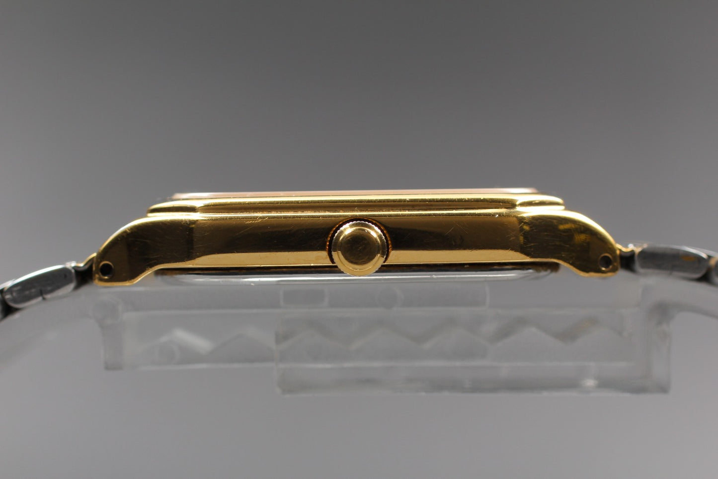 Vintage 1990 [Near MINT]SEIKO Spirit 5E31-5B50 HAQ Tank Quartz Mens Watch JAPAN