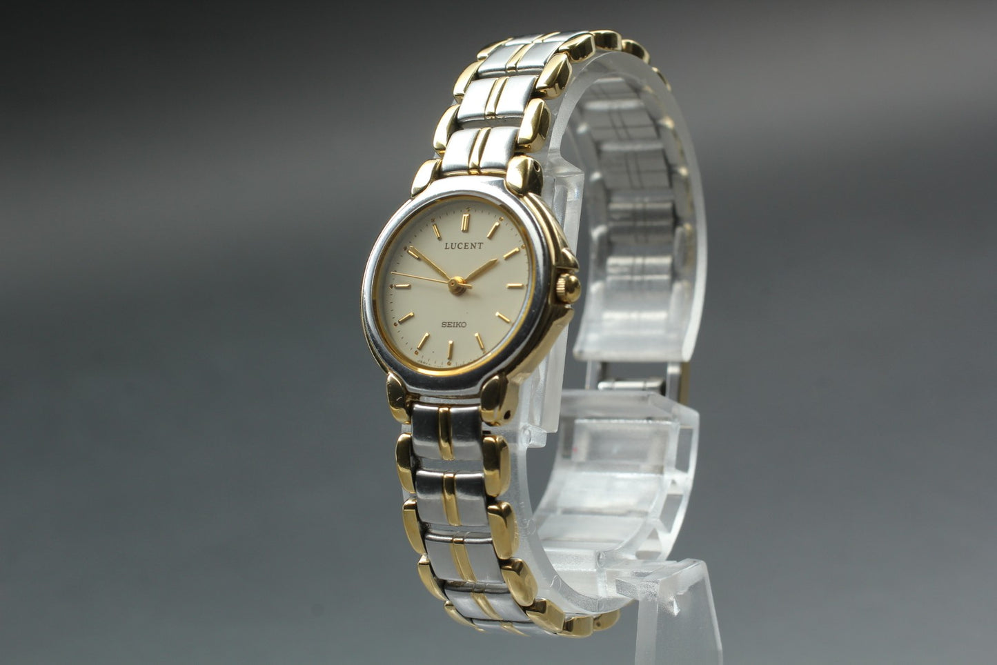 Vintage 1991 N MINT / New Batt SEIKO Lucent 4N21-0610 Quartz Women Watch JAPAN