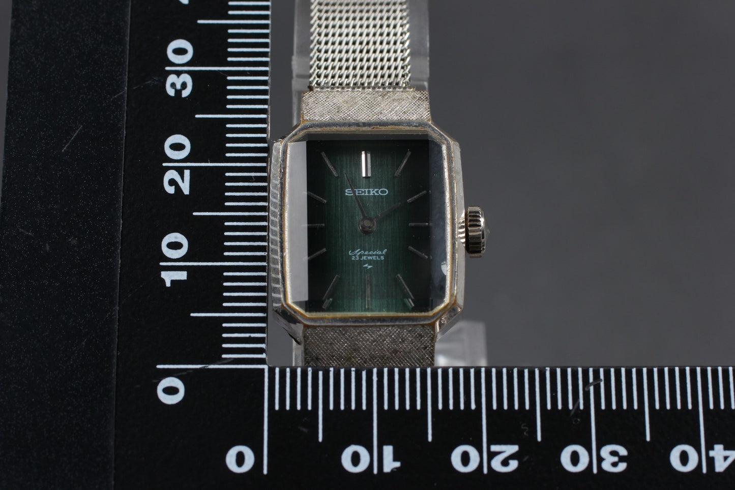 ヴィンテージ 1982 [Exc+5] SEIKO 1140-3140 グリーンブレスレット マニュアル付き レディース腕時計 日本製