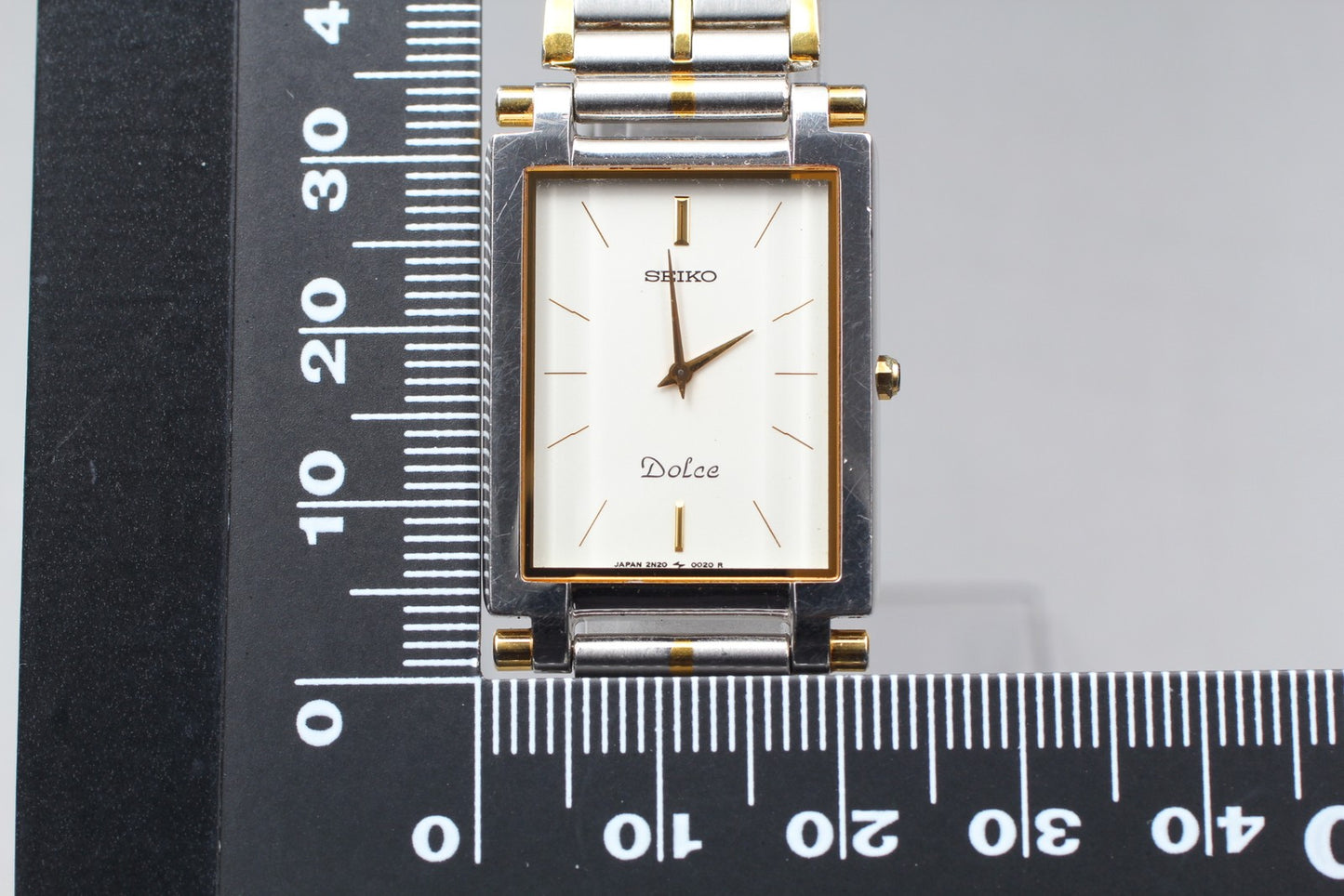 Vintage 1996 [Near MINT] Seiko Dolce 2N20-5010 Tank Quartz Men's Watch JAPAN