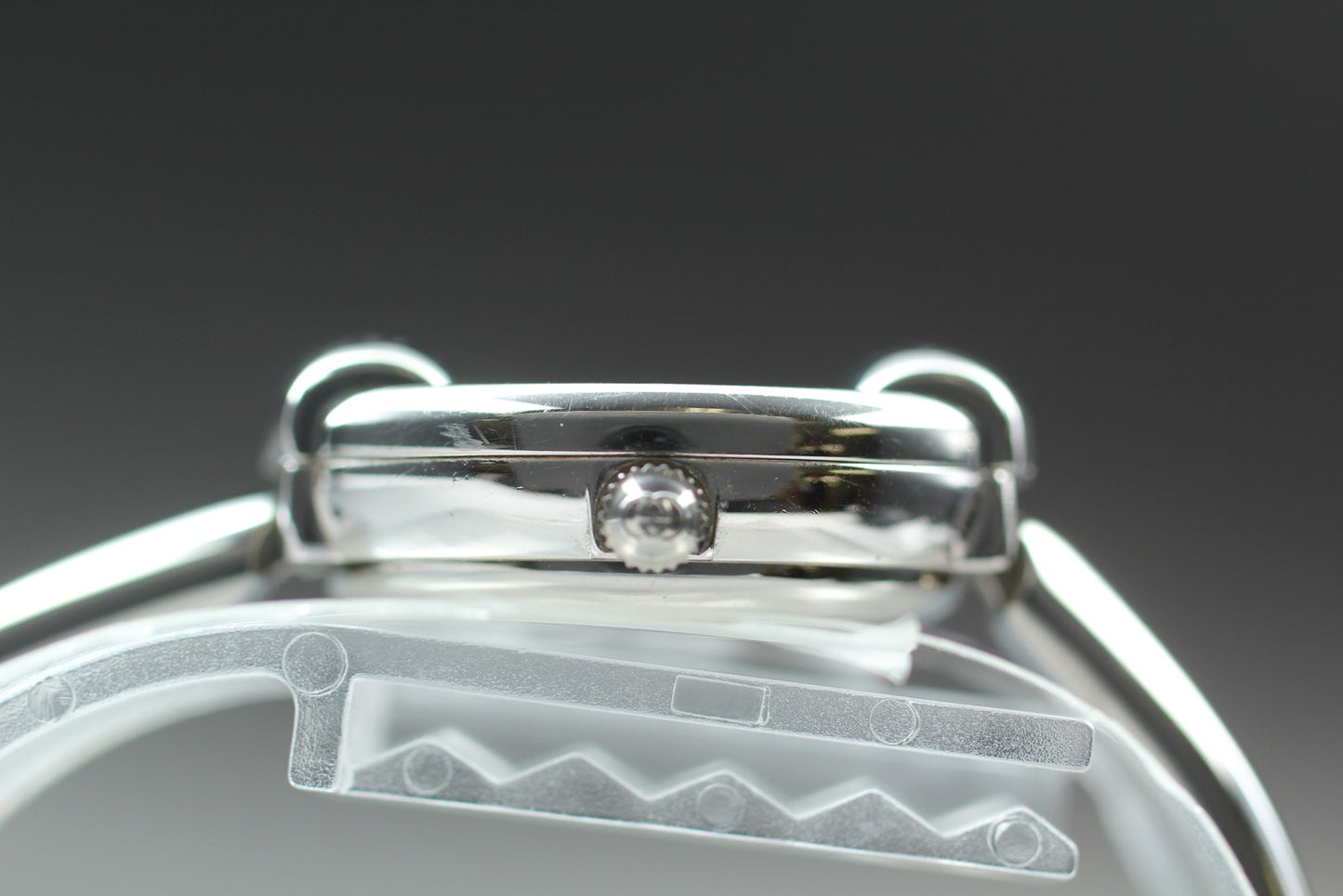 New Batt [Near MINT] Vintage Gucci 1400L 25mm Black Silver Quartz Women's Japan