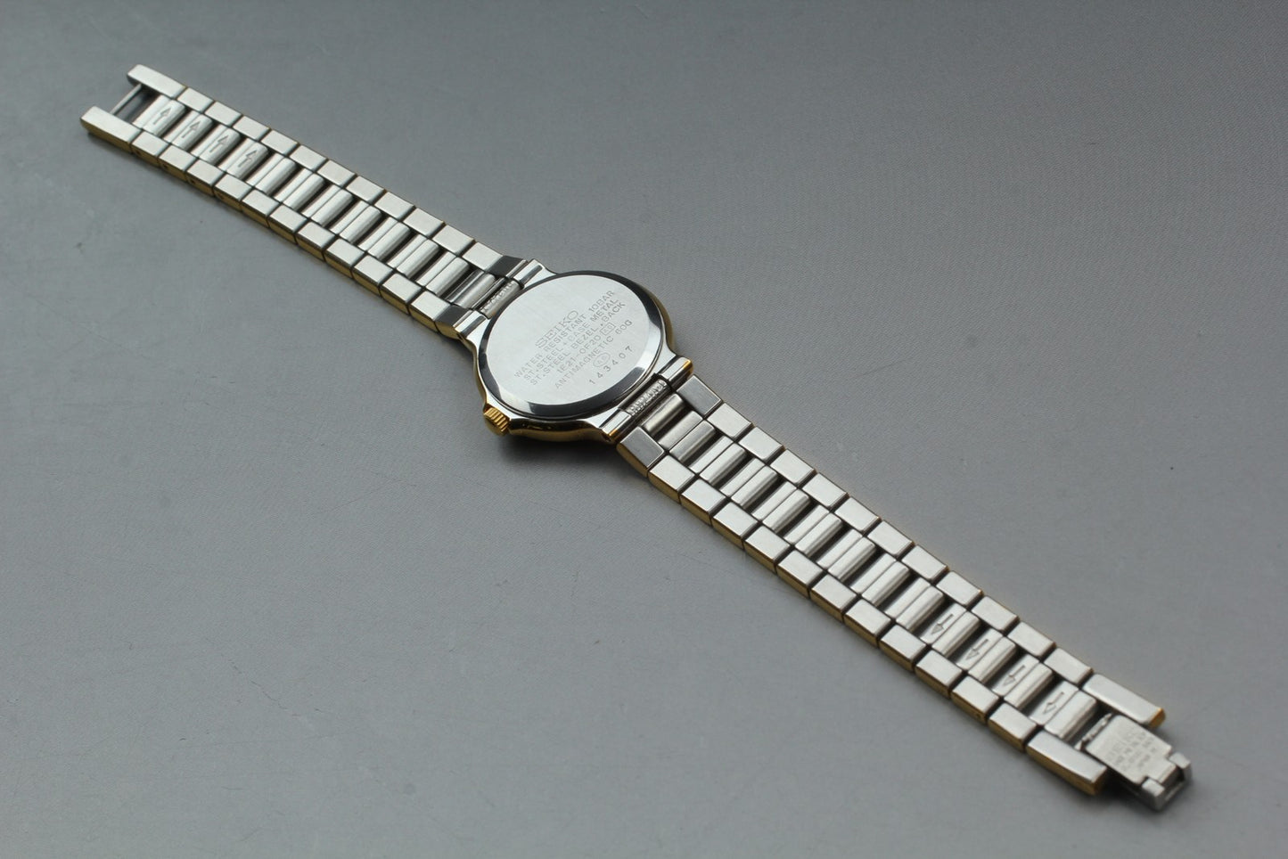 Vintage 1991 [N MINT / New Batt] SEIKO SPIRIT 1F21-0F20 Quartz Men's Watch JAPAN