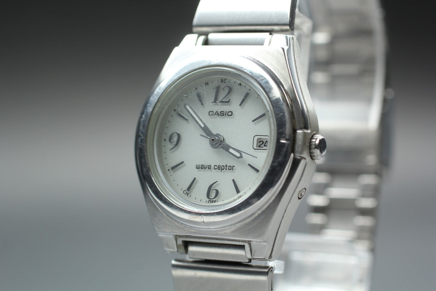 Vintage [Near MINT] Casio WAVE CEPTOR LWQ-10 5253 Quartz Ladies Watch From JAPAN