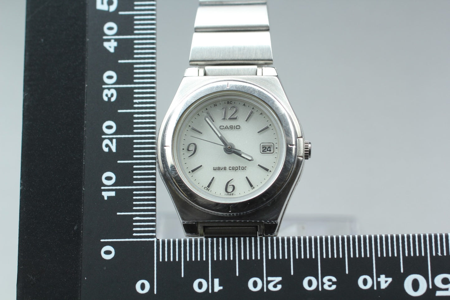 Vintage [Near MINT] Casio WAVE CEPTOR LWQ-10 5253 Quartz Ladies Watch From JAPAN