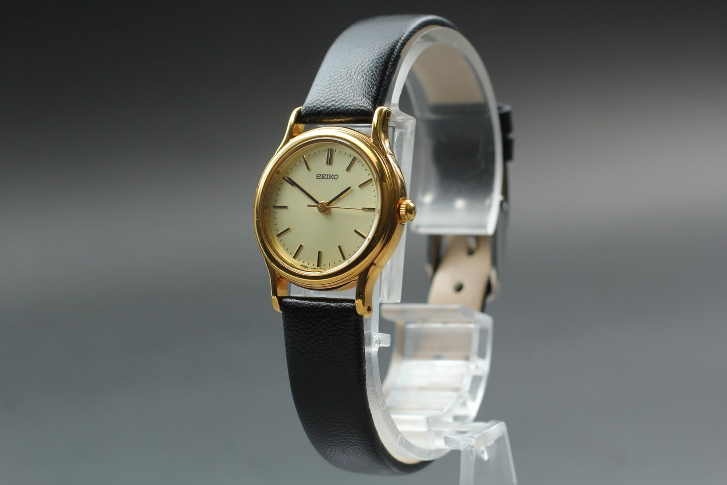 Vintage 1991 [N MINT / New Batt]  Seiko 1N01-0DR0 Gold Quartz Ladies Watch JAPAN
