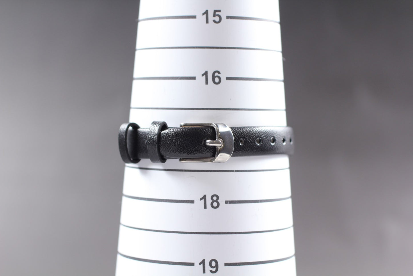 Vintage [Near MINT] CASIO LTP-1105 Module 1330 22mm Gold Qz Ladies Watch JAPAN