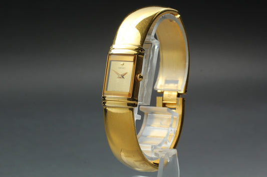 Vintage 1994 "Exc+5 New Batt" SEIKO 1F20-6C50 Bracelet Quartz Ladies Watch JAPAN