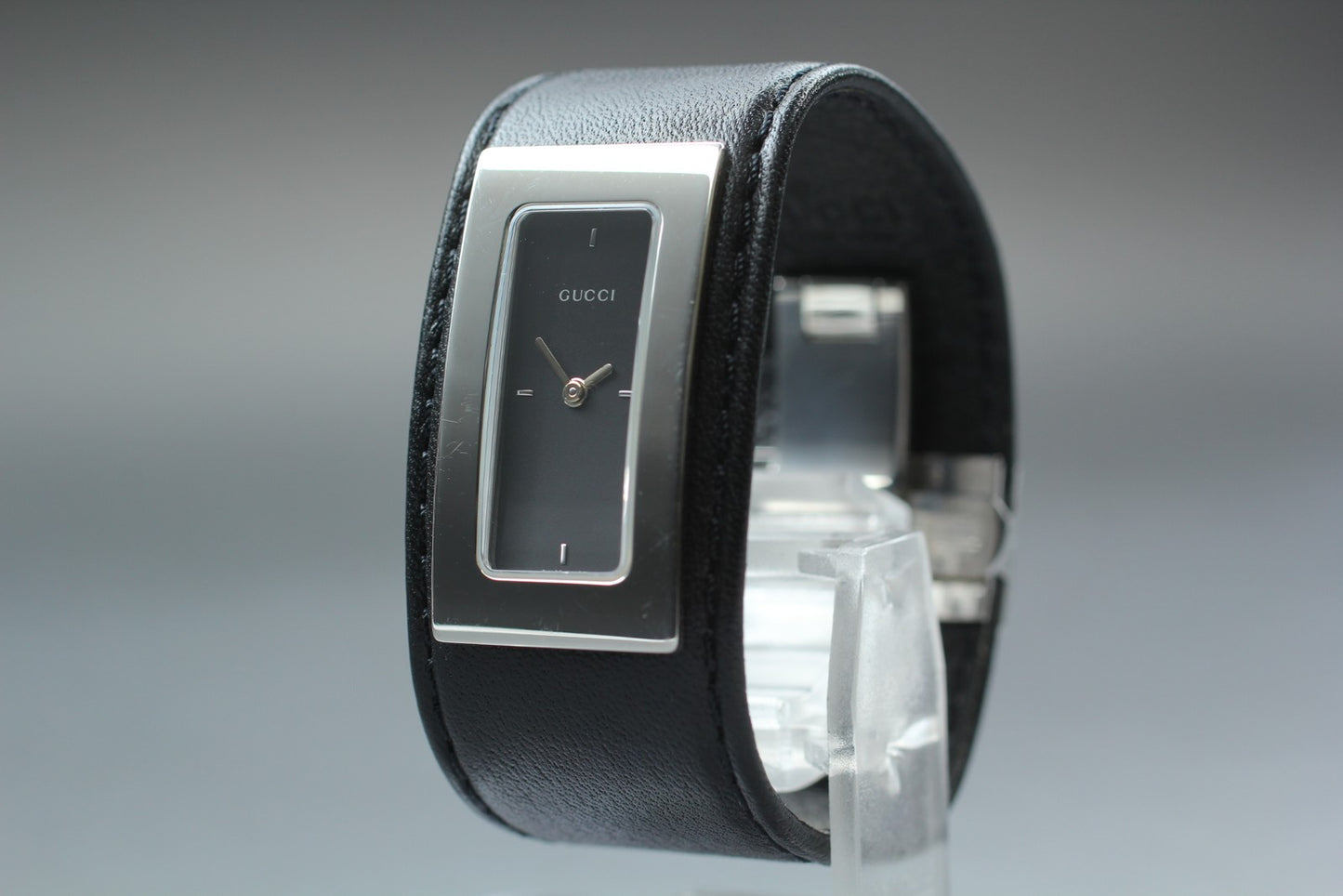 vintage [MINT] gucci 7800S Silver Black Leather Quartz Ladies Watch From JAPAN