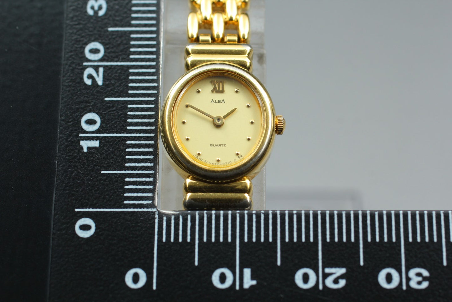 Vintage 1998  [Exc+5 / New Batt] SEIKO ALBA Y520-5070 Quartz Ladies Watch JAPAN