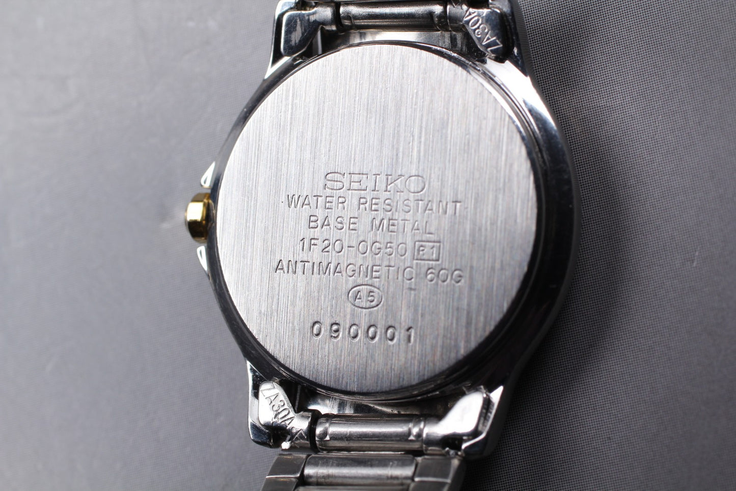 Vintage 1998 [Near MINT] Seiko Creo 1F20-0G50 two tone Quartz Ladies Watch JAPAN