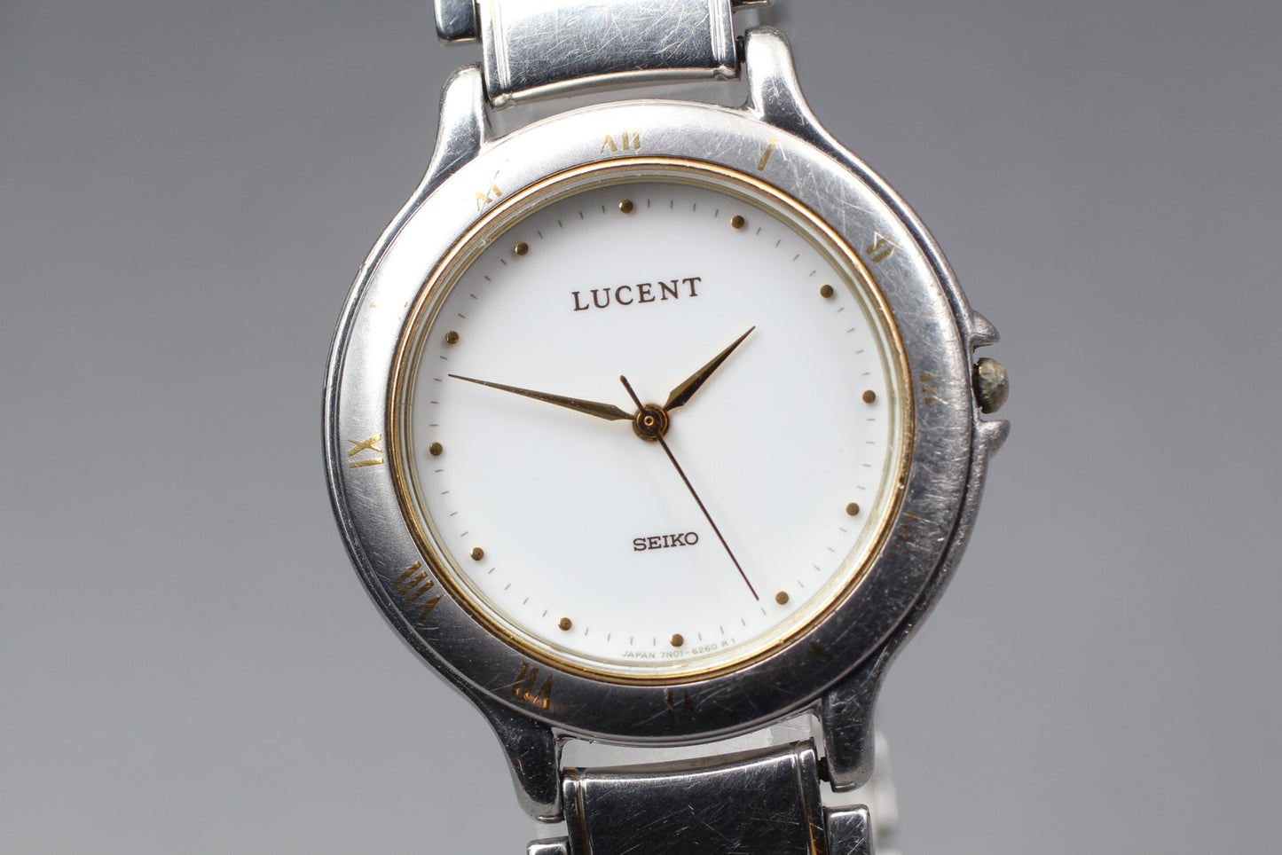 Vintage 1991 N MINT / New Batt SEIKO LUCENT 7N01-6220 Quartz Ladies Watch JAPAN