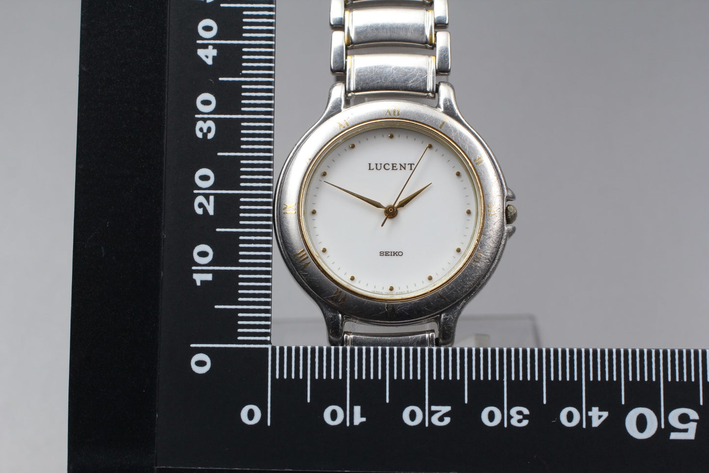 Vintage 1991 N MINT / New Batt SEIKO LUCENT 7N01-6220 Quartz Ladies Watch JAPAN