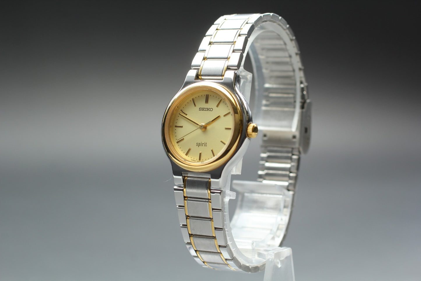 Vintage 1984 [N MINT  New Batt] SEIKO SPIRIT 7N01-6A80 Quartz Ladies Watch JAPAN