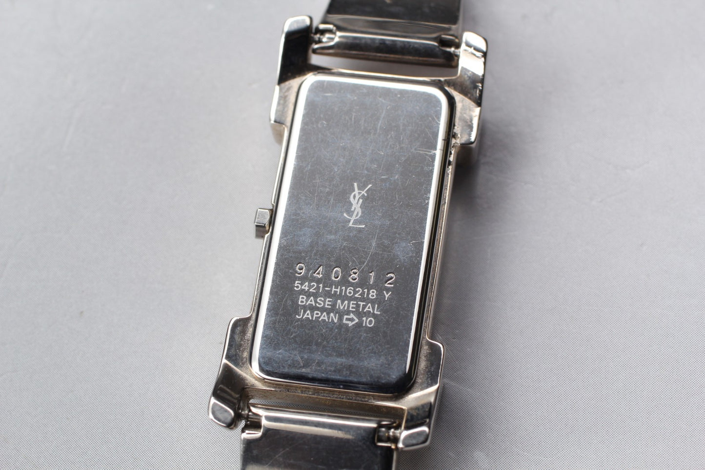 NewBattery[Near MINT]Yves Saint Laurent 5421-H16218 Quartz Ladies Watch japan