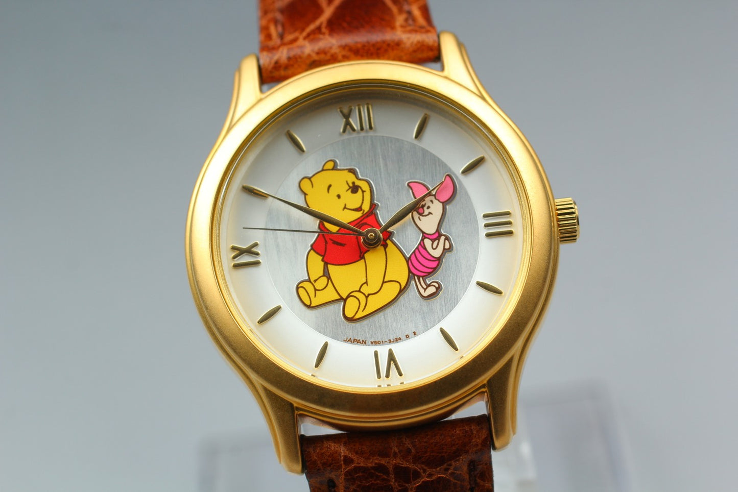 Rare [MINT / Full Set Box] Seiko V501-1B10 Winne the Pooh Disney 32mm Qz Watch