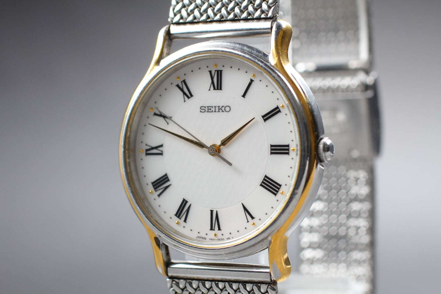 Vintage 1996 [N MINT / New Batt] SEIKO Spirit 7N01-0BR0 Gold 33mm Men's Qz JAPAN