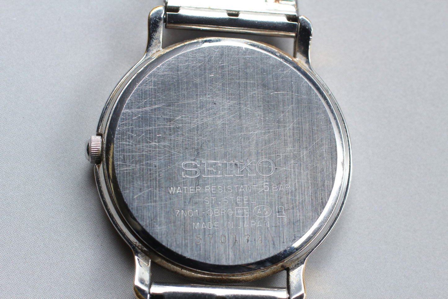 Vintage 1996 [N MINT / New Batt] SEIKO Spirit 7N01-0BR0 Gold 33mm Men's Qz JAPAN