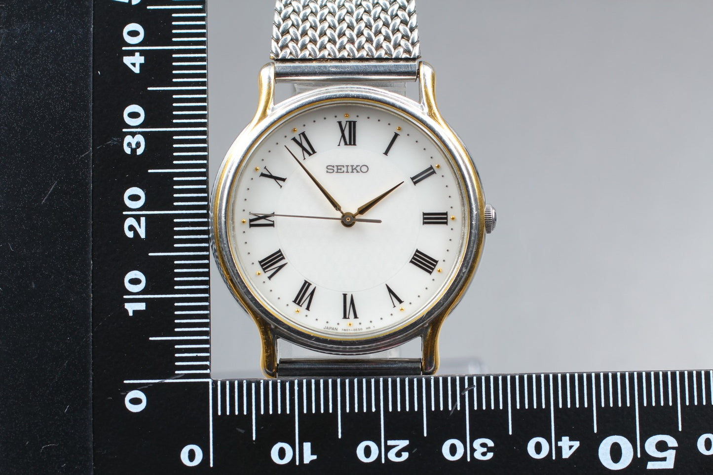 Vintage 1996 [N MINT / New Batt] SEIKO Spirit 7N01-0BR0 Gold 33mm Men's Qz JAPAN