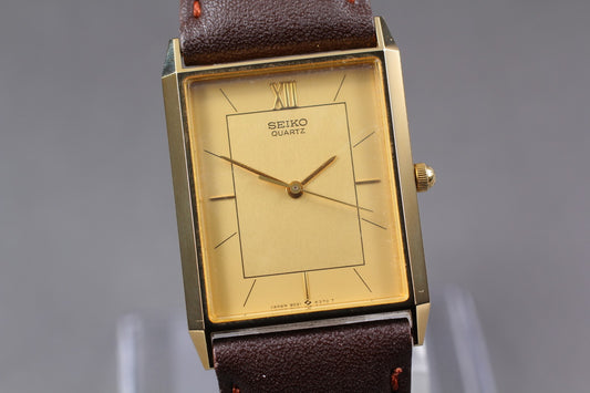 Vintage 1986 [Near MINT] SEIKO Chariot 9021-5290 Gold Men's Quartz Watch JAPAN