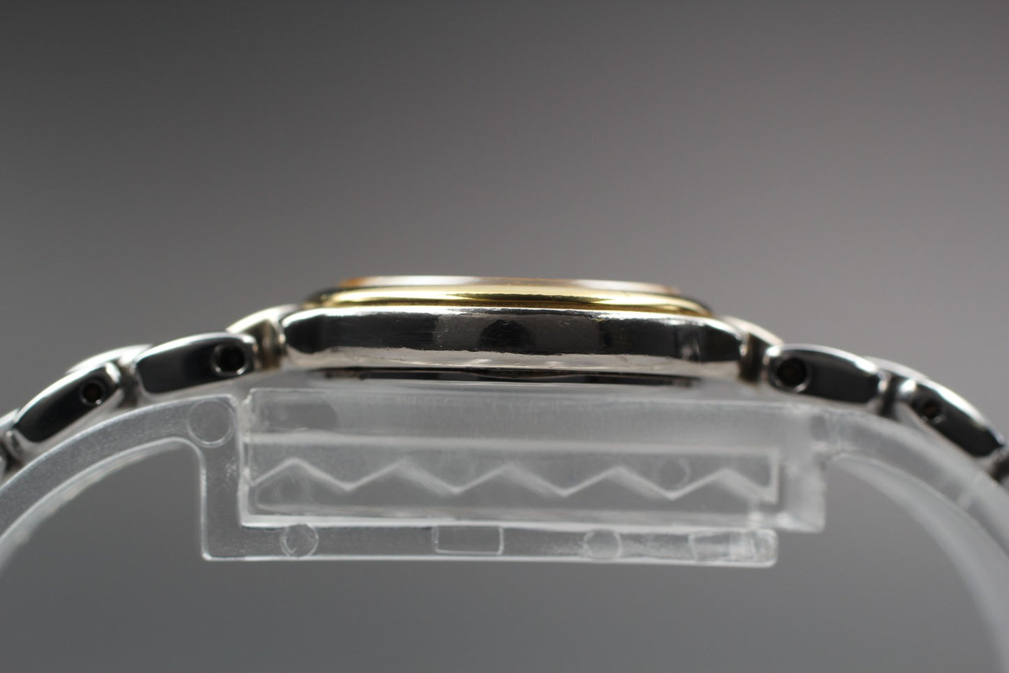 Vtg. 1986 [N MINT / New Batt]  CITIZEN 5431-H03515 TA Quartz Ladies Watch JAPAN