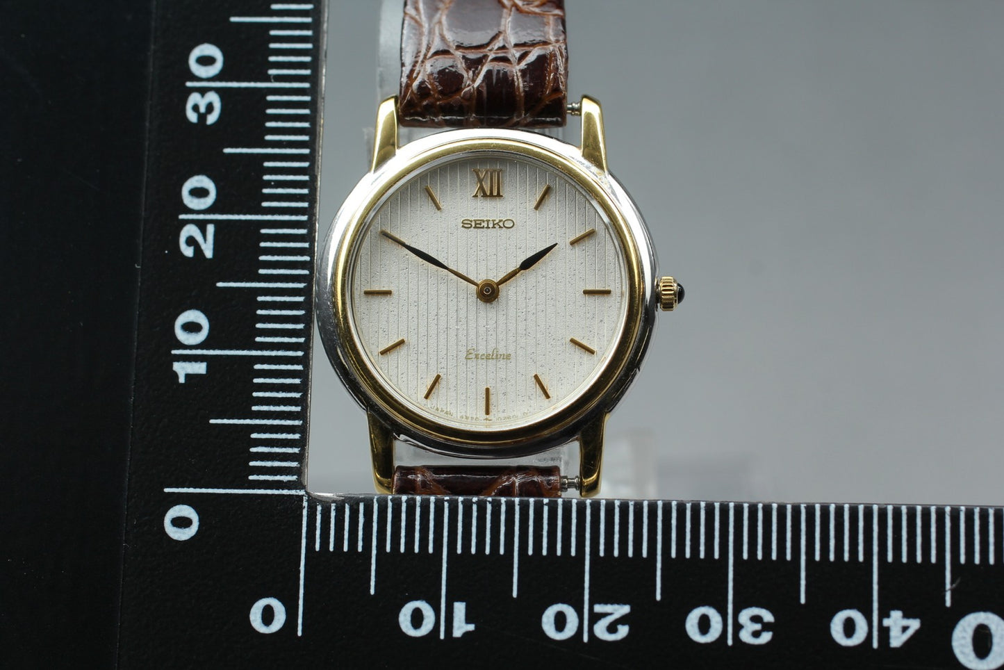 Vtg.1989 [Near MINT] SEIKO EXCELINE 4N20-0092 25mm Quartz Ladies Watch JAPAN