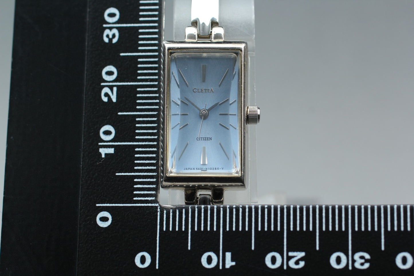 Vtg. 1987 [N MINT / New Batt]  CITIZEN 5431-H06085 TA Quartz Ladies Watch JAPAN