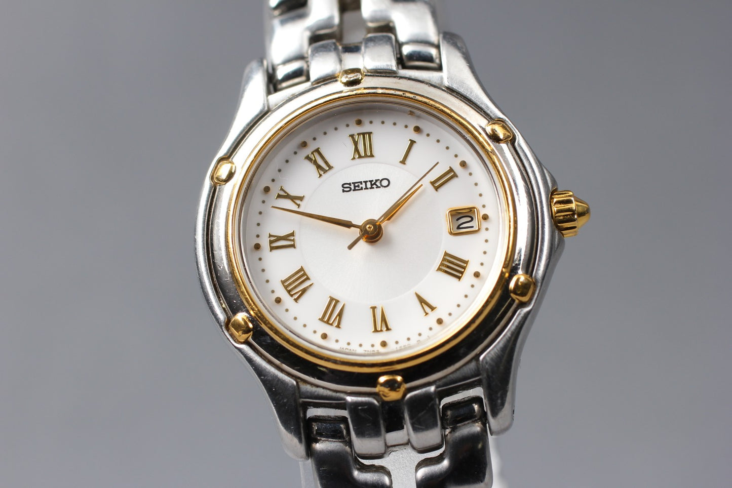 Vintage 1989  [N MINT / New Batt] Seiko 7N82-2750 Quartz Ladies Watch From JAPAN