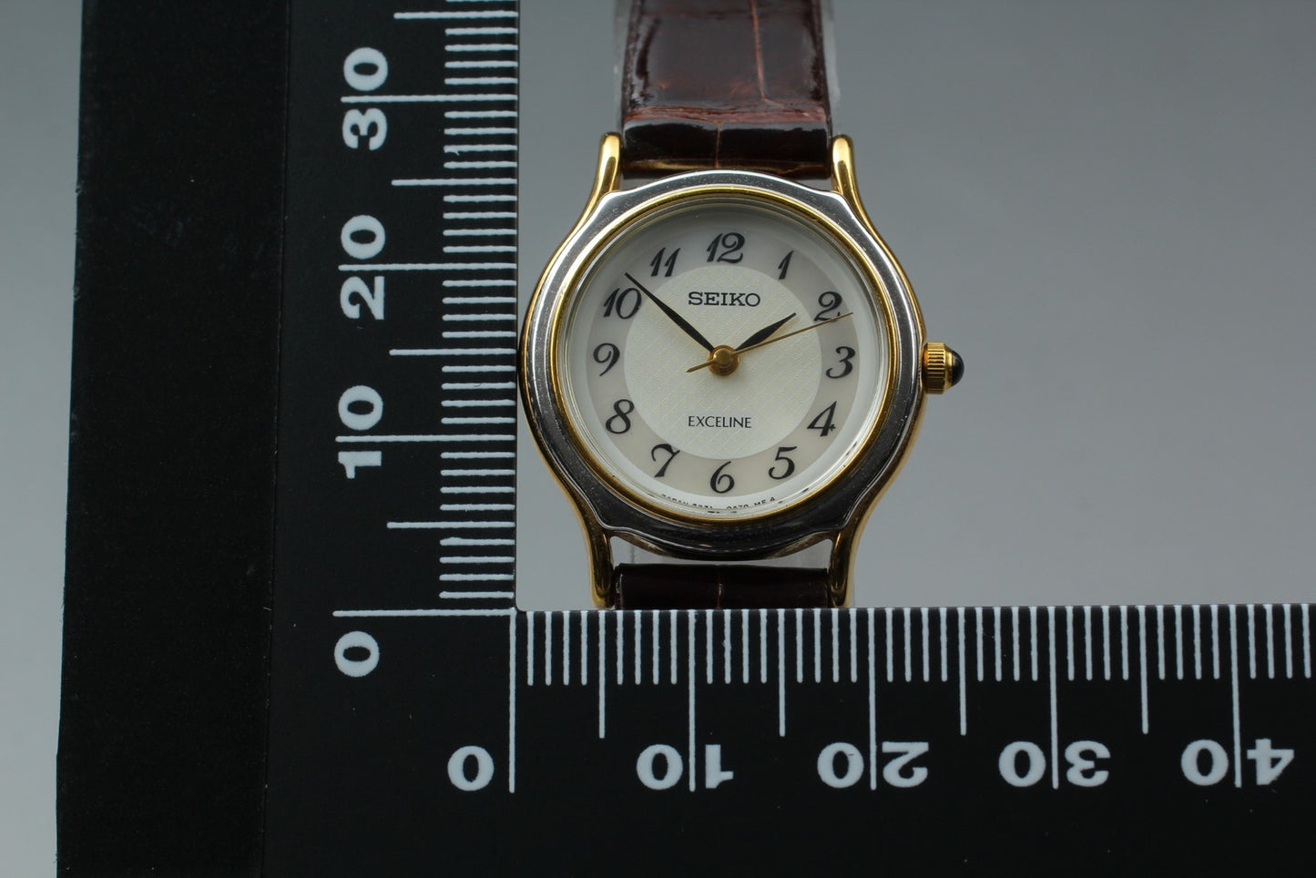 Vintage 1989 [Near MINT] Seiko Exceline 2J31-0A50 Gold Quartz Ladies Watch JAPAN