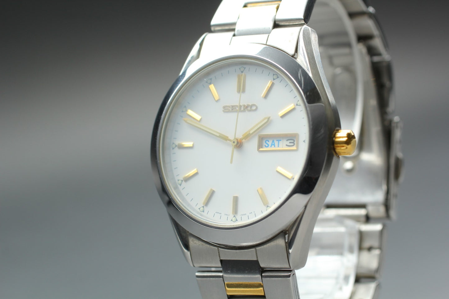 Vintage 1992  [N MINT / New Batt] Seiko 7N41-9080 Quartz Men's Watch From JAPAN