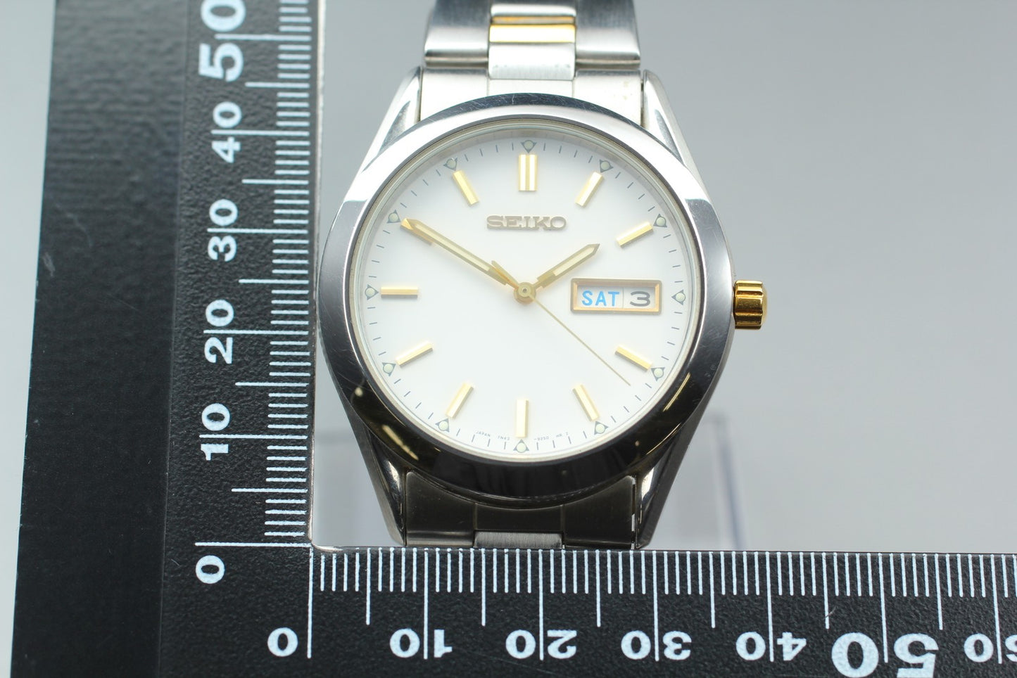 Vintage 1992  [N MINT / New Batt] Seiko 7N41-9080 Quartz Men's Watch From JAPAN